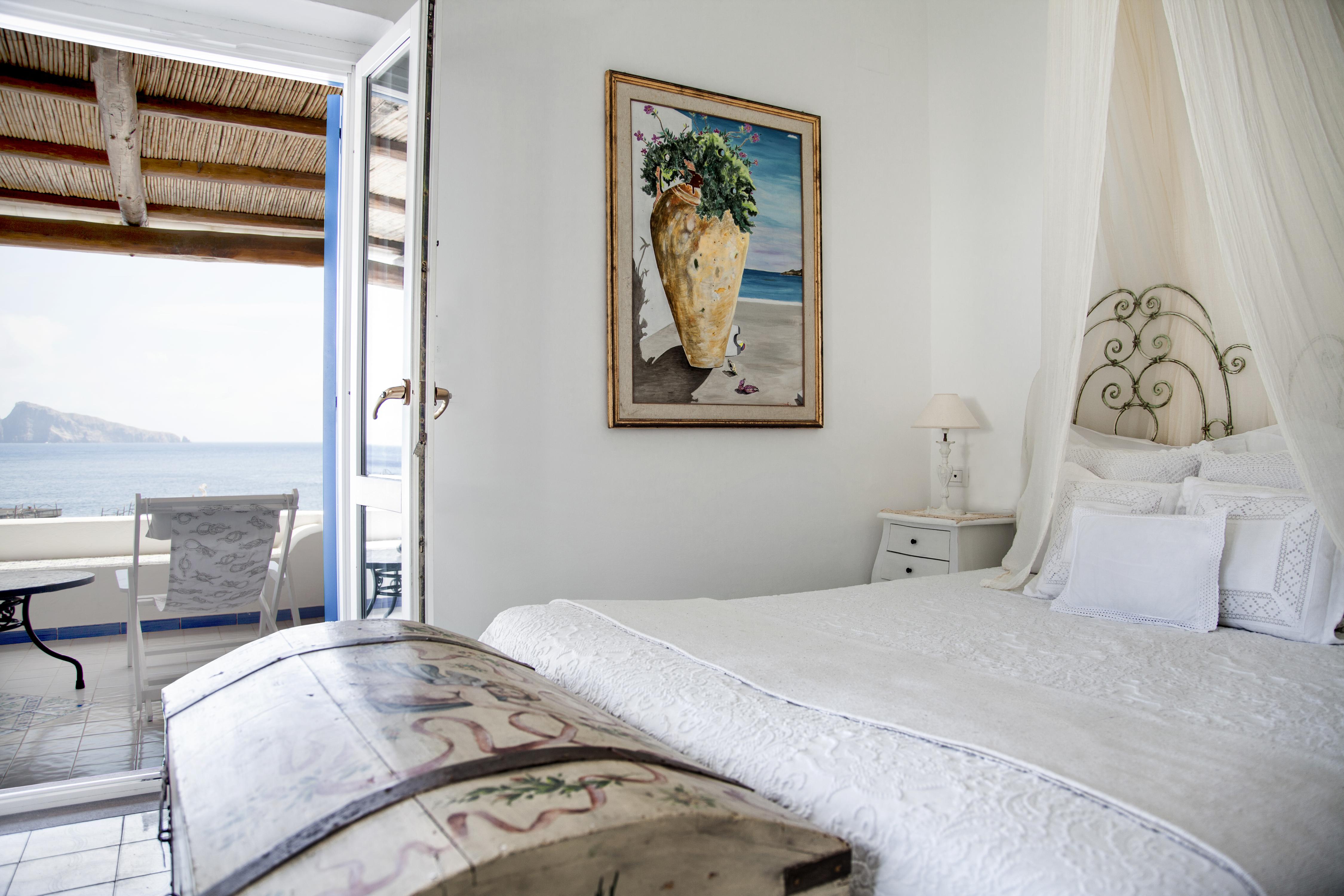 Hotel Lisca Bianca Panarea Esterno foto