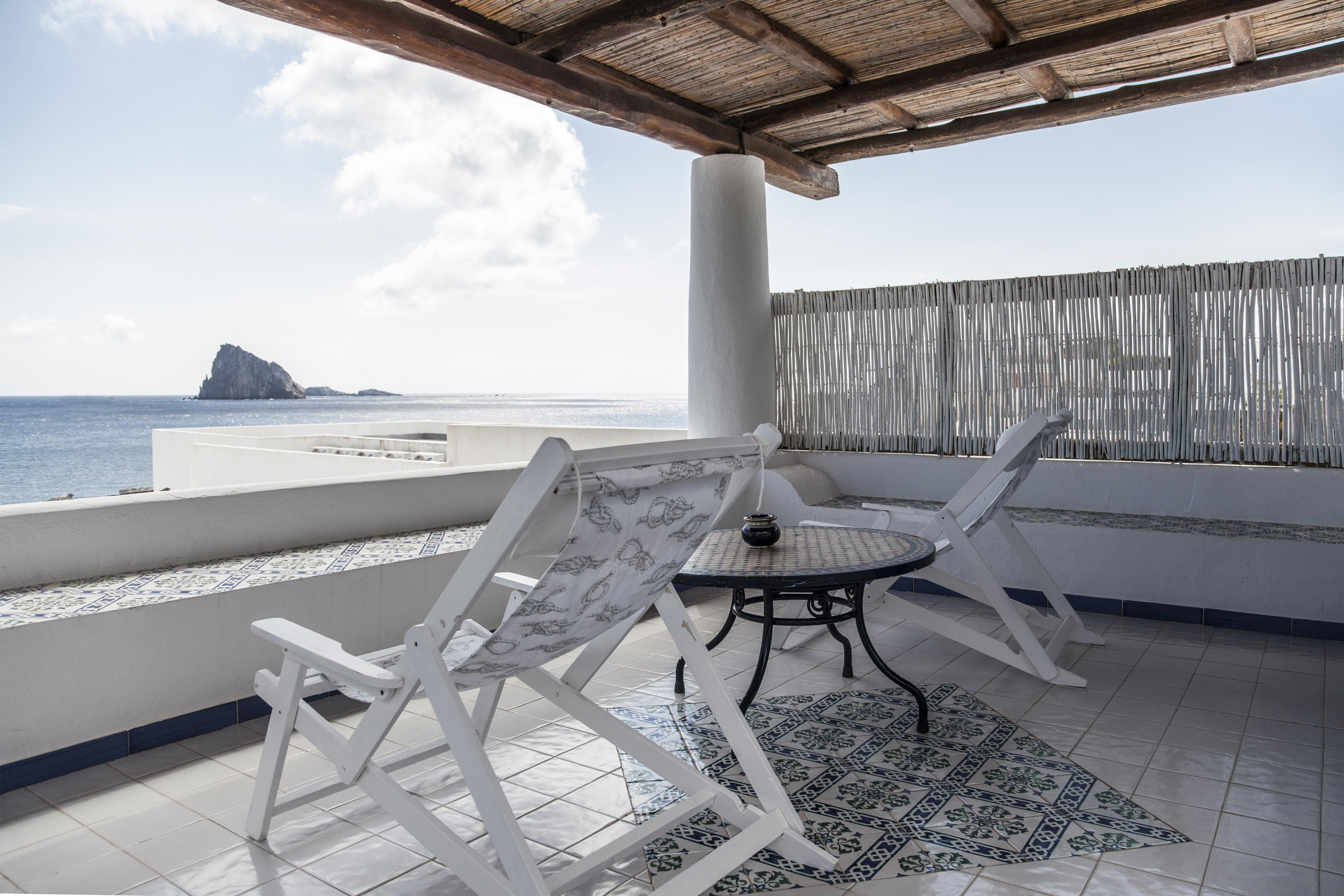Hotel Lisca Bianca Panarea Esterno foto