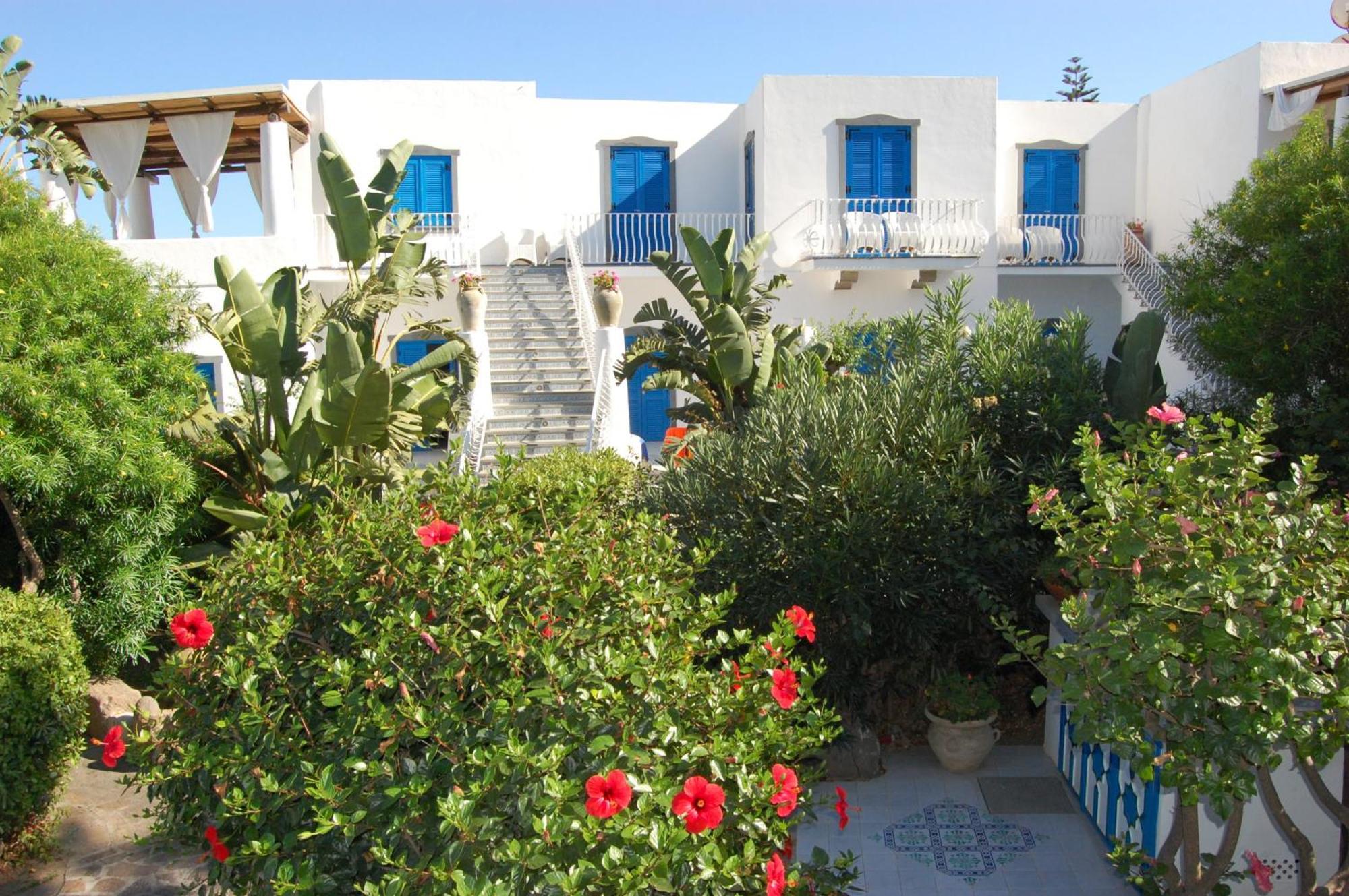 Hotel Lisca Bianca Panarea Esterno foto