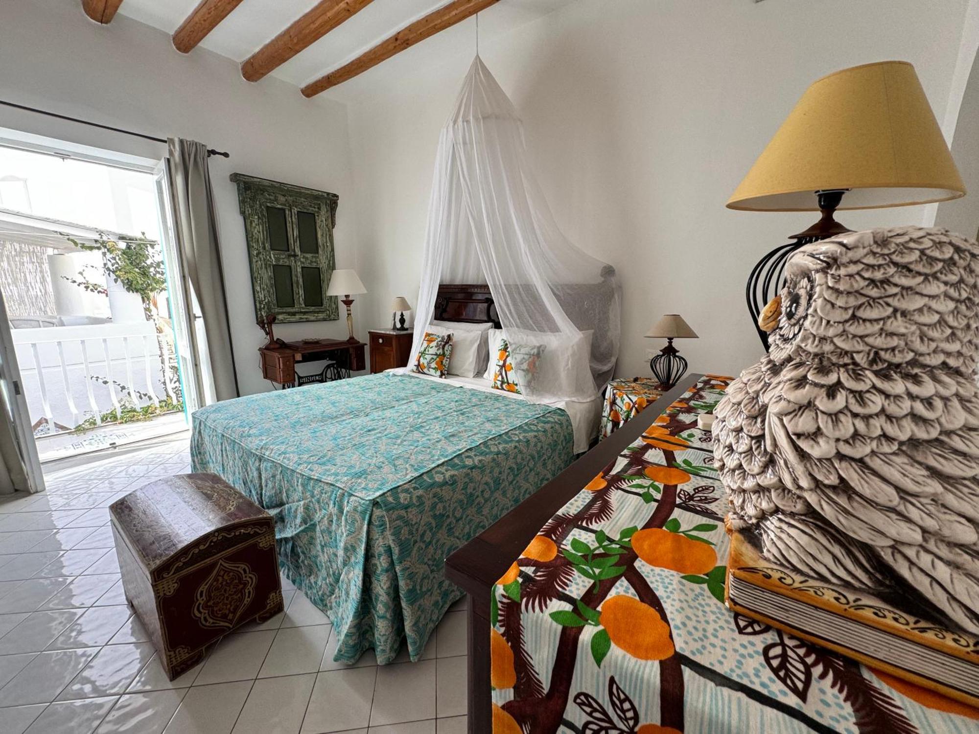 Hotel Lisca Bianca Panarea Esterno foto
