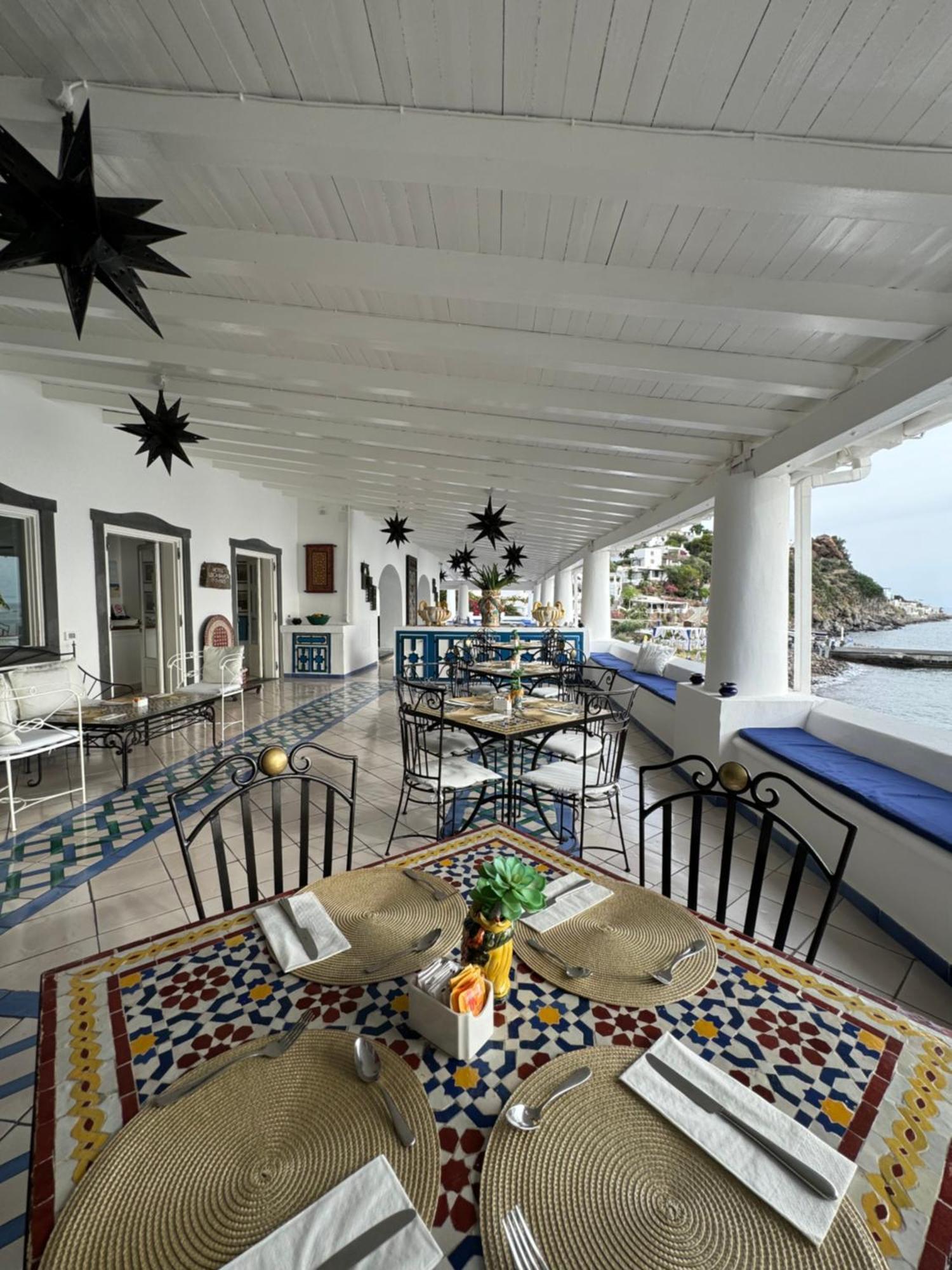 Hotel Lisca Bianca Panarea Esterno foto